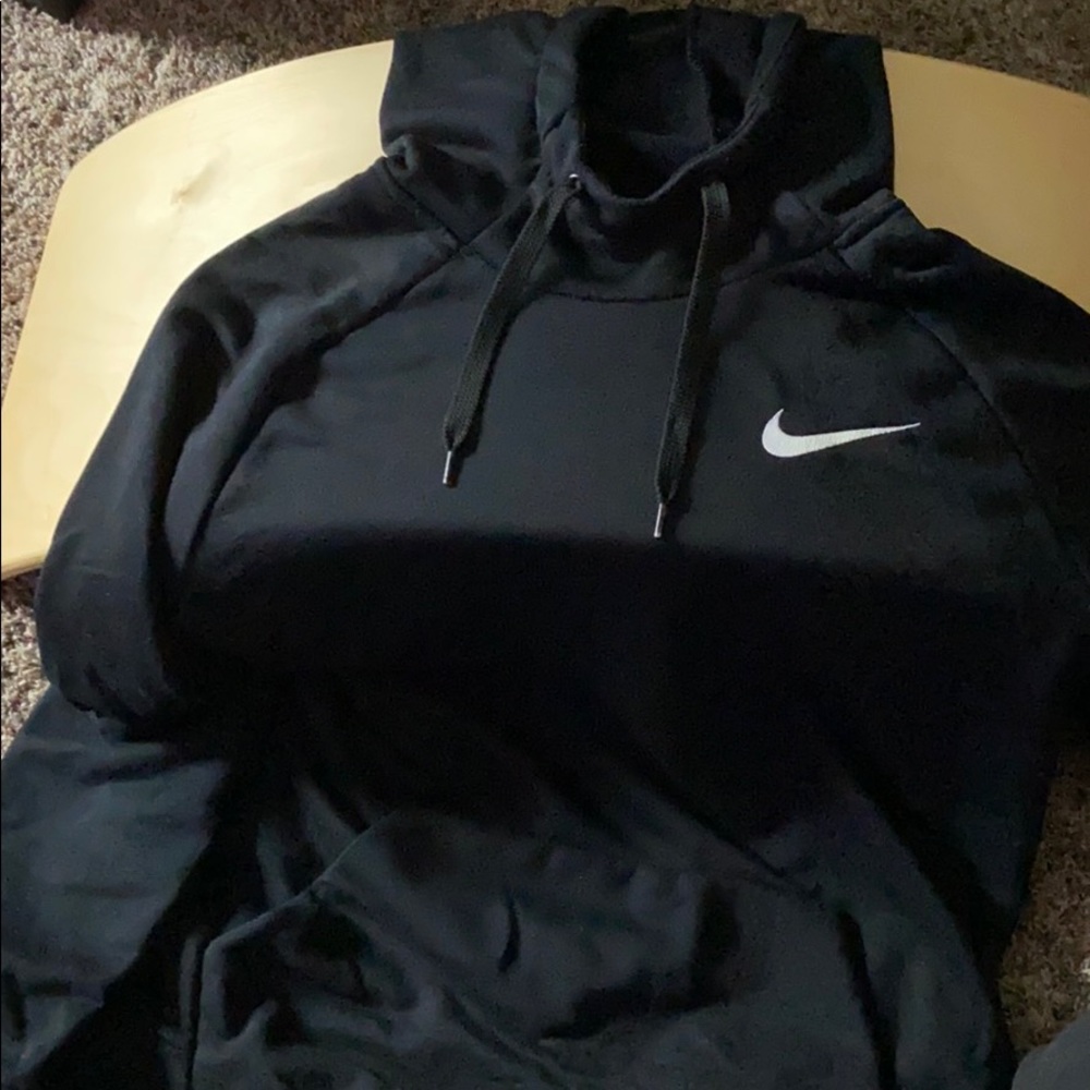 Sweat shirt